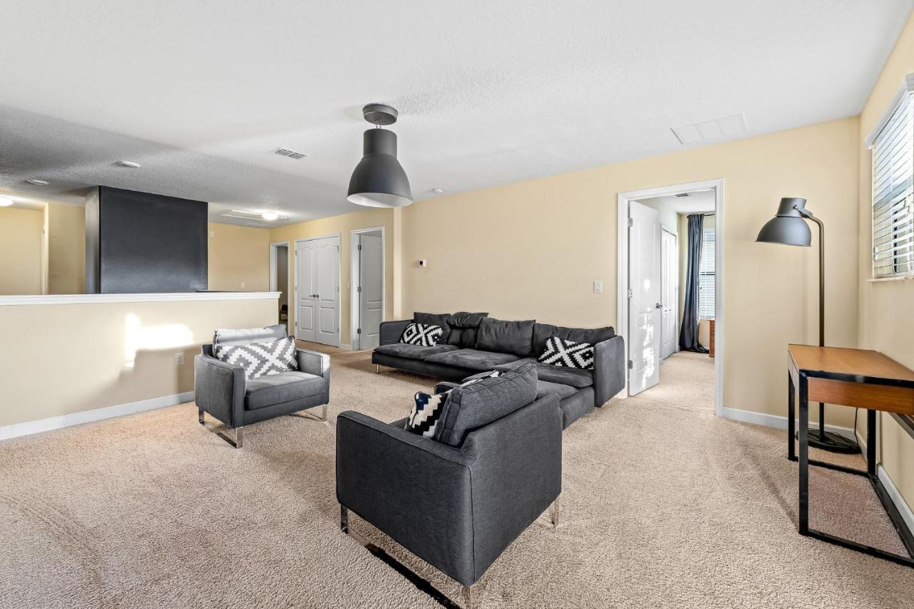 Heated Pool + Free Waterpark + Lazy River + Grill Davenport Exterior photo