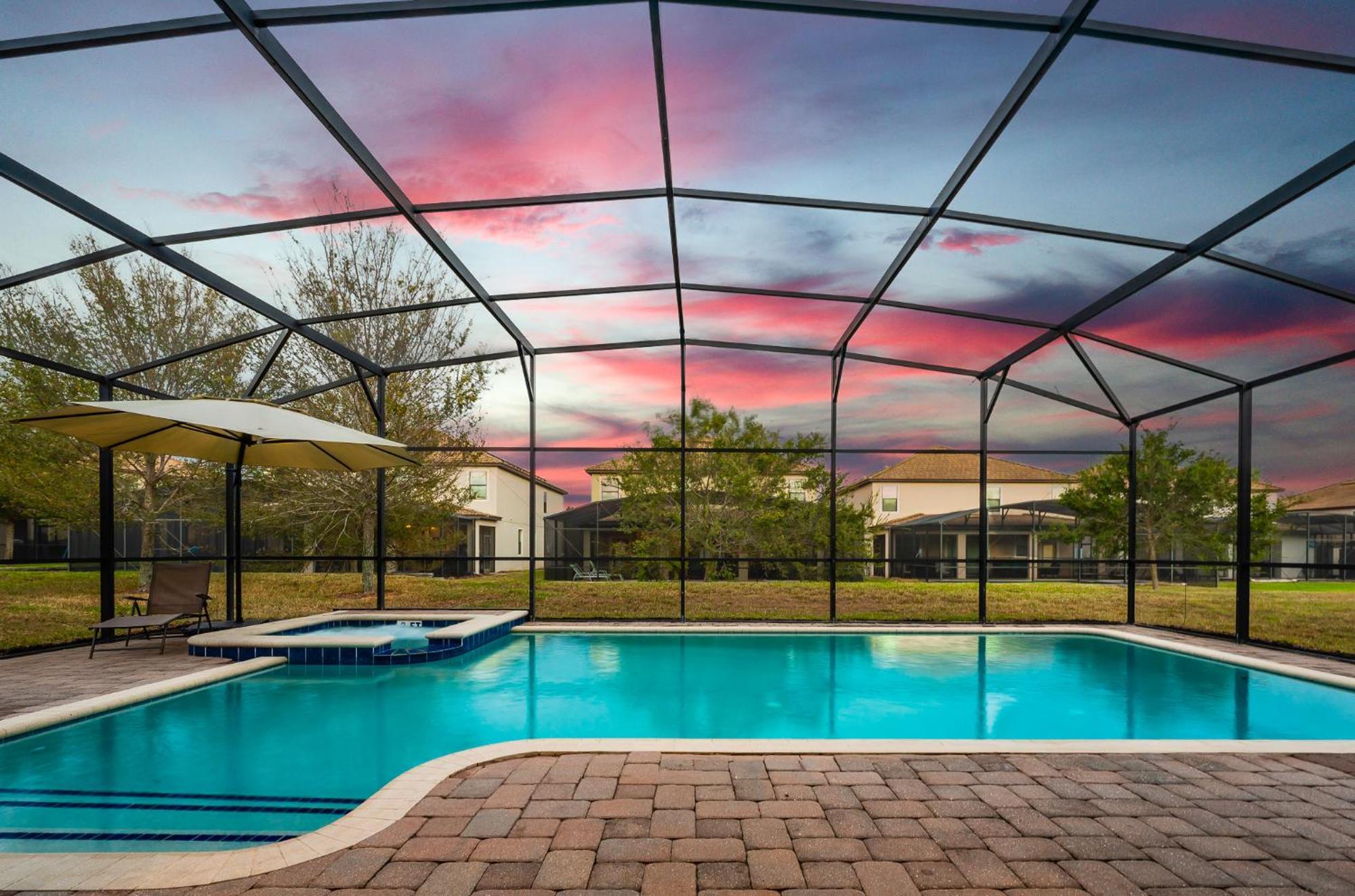 Heated Pool + Free Waterpark + Lazy River + Grill Davenport Exterior photo